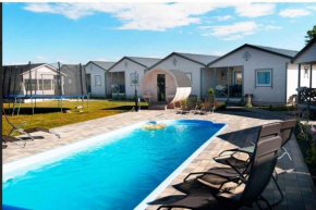 Holiday village with pool and sauna, Gaski in Gąski